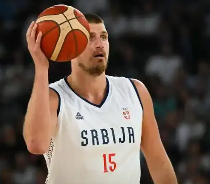 希腊男篮鏖战立陶宛男篮,约基奇完成帽子戏法的简单介绍 希腊男篮鏖战立陶宛男篮,约基奇完成帽子戏法的简单介绍