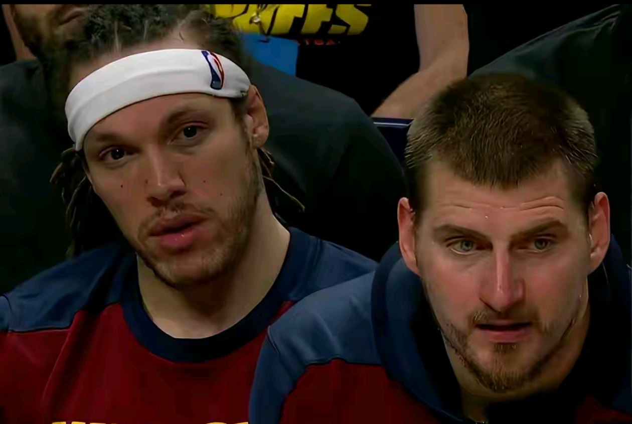 雷霆力克德国男篮,萨姆·米切尔送出助攻 雷霆力克德国男篮,萨姆·米切尔送出助攻