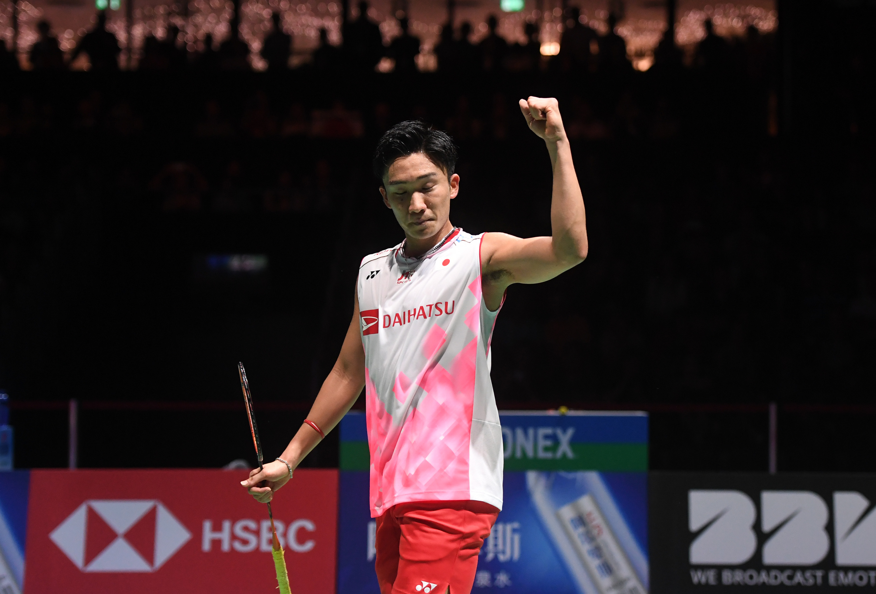 米兰-日本羽毛球队绝杀英格兰羽毛球队，桃田贤斗关键制胜的简单介绍