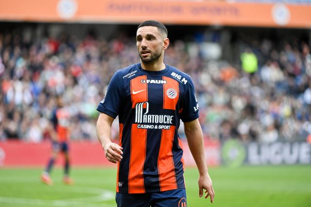 恩泽蒂在对阵蒙彼利埃的比赛中取得胜利 恩泽蒂在对阵蒙彼利埃的比赛中取得胜利