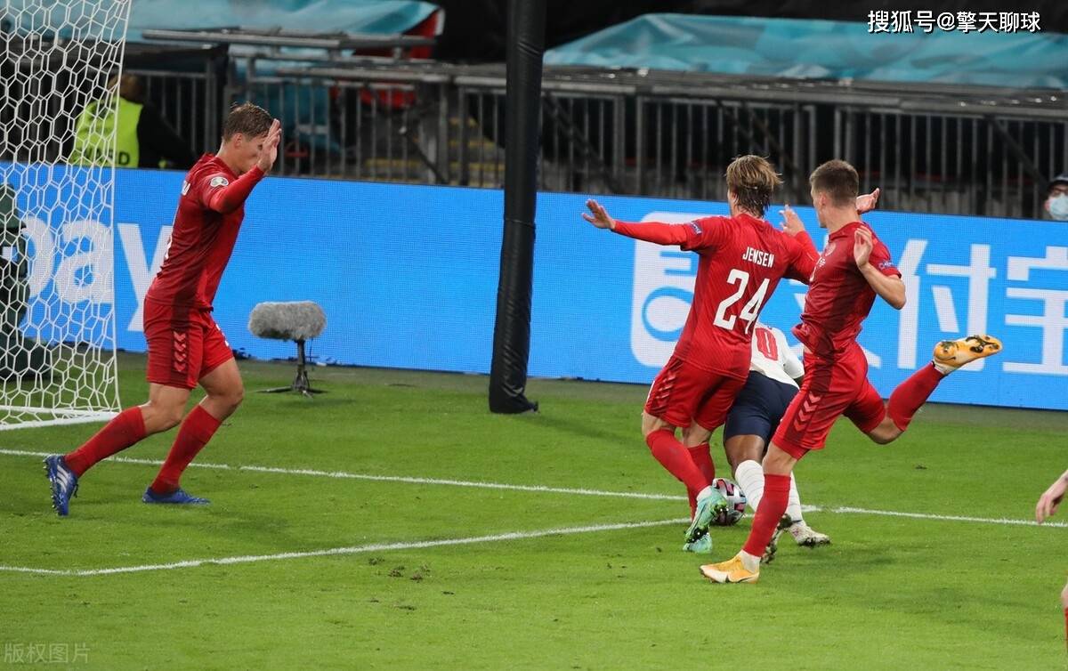 丹麦羽毛球队碾压英格兰羽毛球队，安赛龙制霸全场的简单介绍