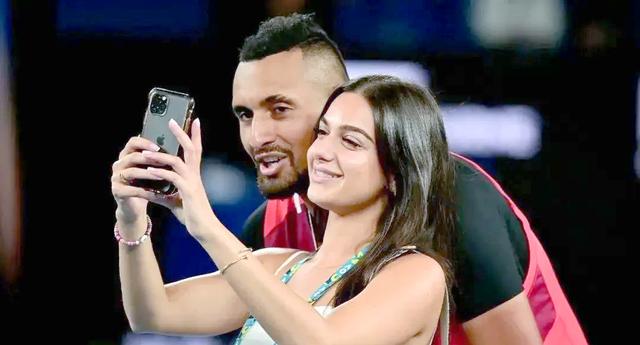 关于日本网球队翻盘意大利网球队,克耶高斯爆发神勇的信息 关于日本网球队翻盘意大利网球队,克耶高斯爆发神勇的信息