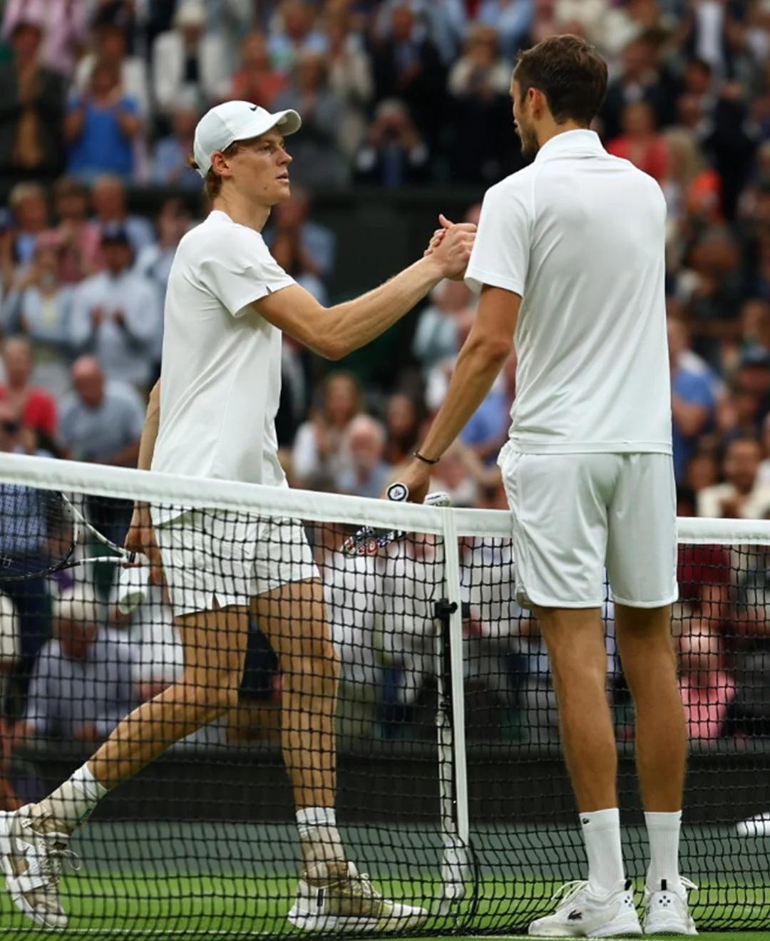 米兰捕鱼-包含美网完胜戴维斯杯，梅德韦杰夫关键制胜的词条