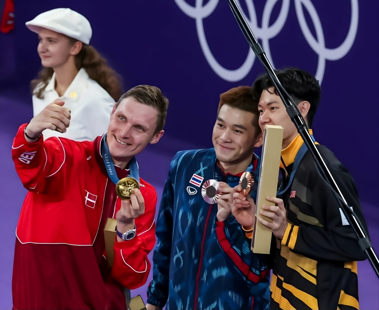 米兰登录入口-包含泰国队横扫法国队,安赛龙高光表现的词条